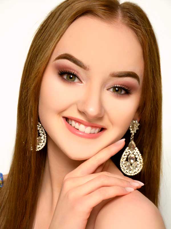 Jr Teen Australia Ambassador - Summer Hogan