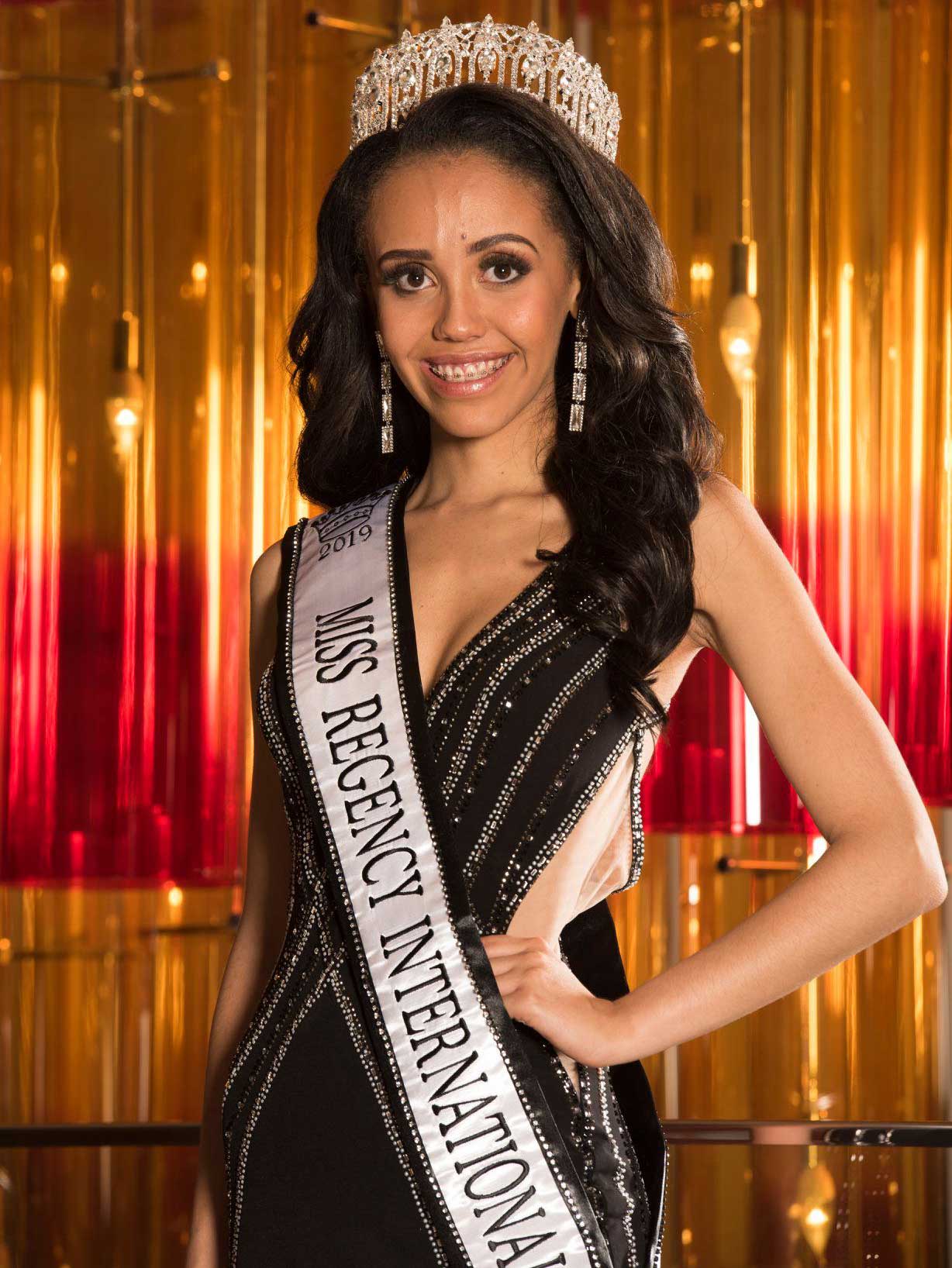 Miss Regency International 2019-2020 Sofia Mayers