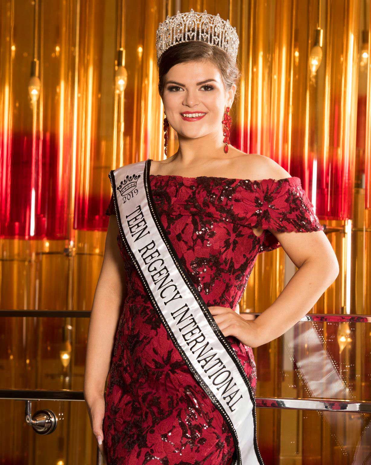 Teen Regency International Pageant 2019-2020 Lucy Rayner