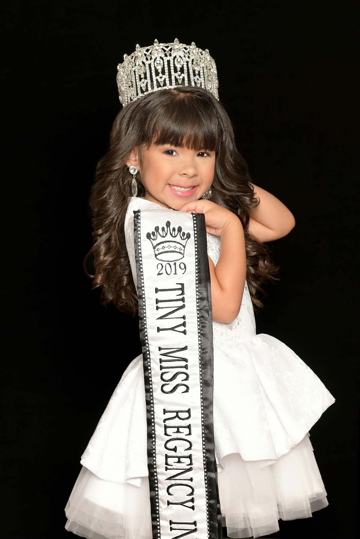 Tiny Miss Regency International 2019 -2020 Dahlia Schwartz